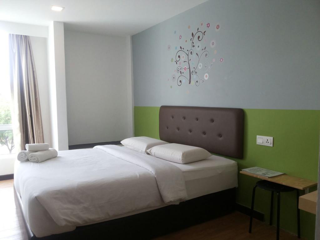 Hotel Viva Klang Buitenkant foto