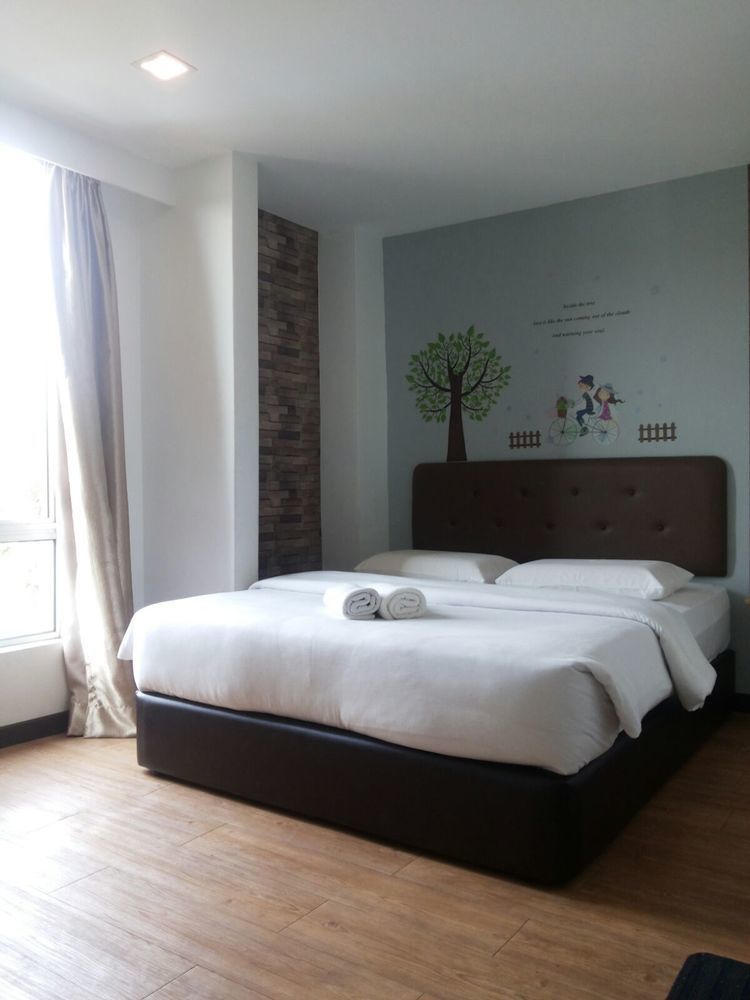 Hotel Viva Klang Buitenkant foto