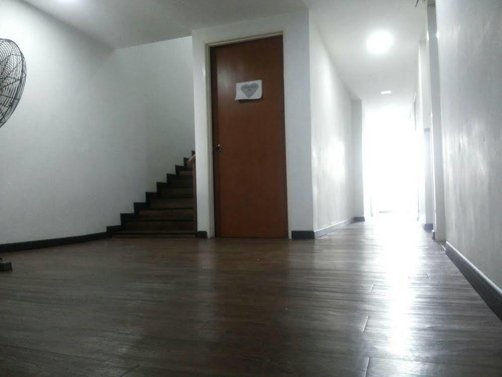 Hotel Viva Klang Buitenkant foto